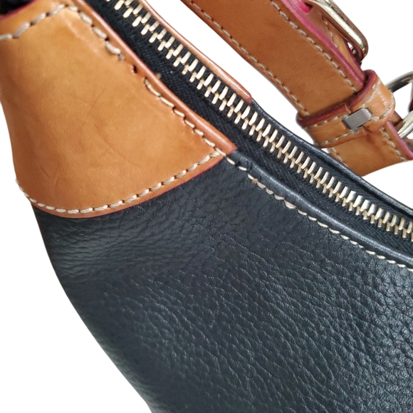 Dooney & Bourke Hobo Black Tan Pebble Leather Shoulder Bag Purse Medium Vtg - Picture 11 of 15